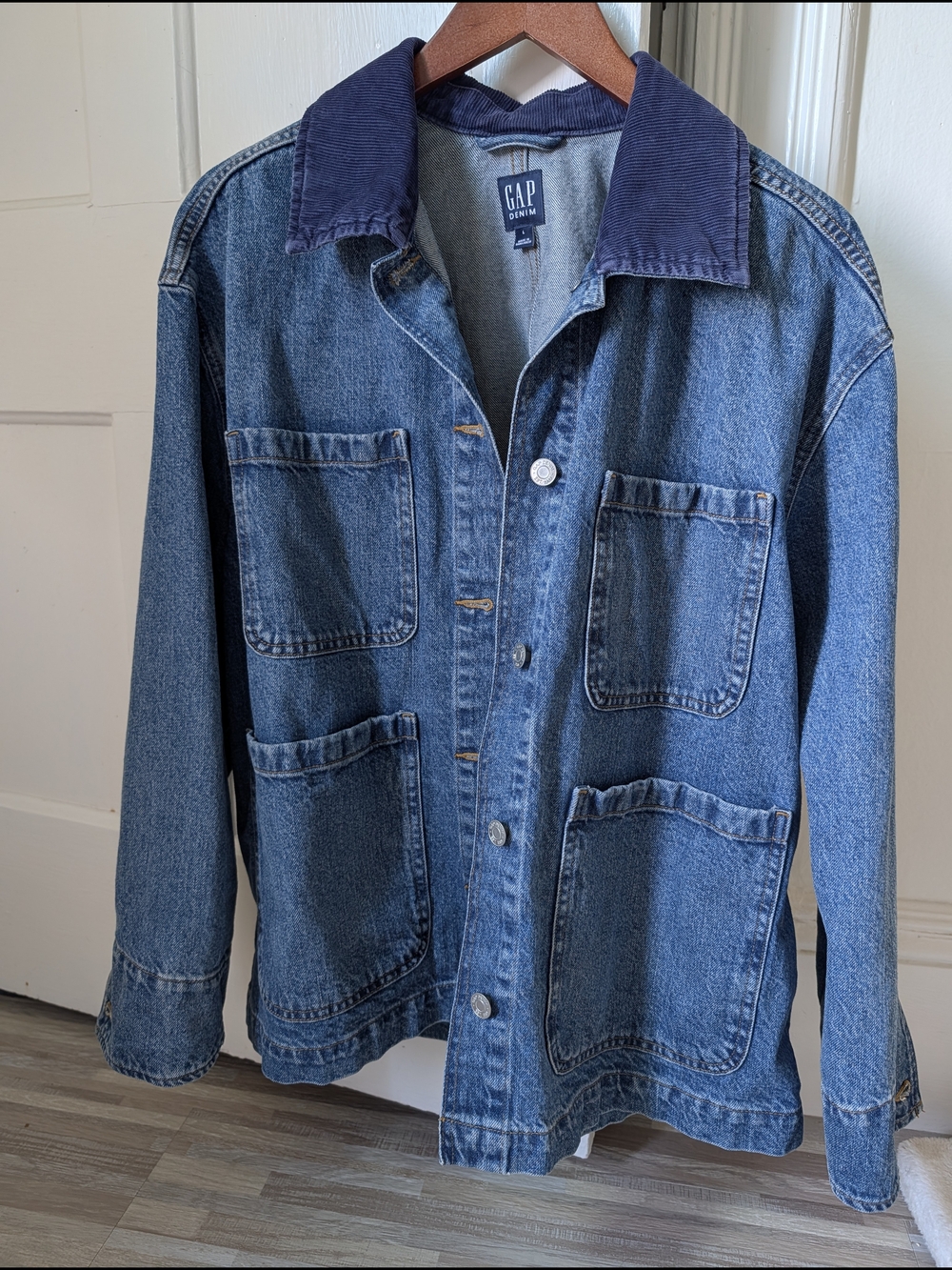 GAP Factory Relaxed Denim Chore Jacket with Navy Corduroy Collar L
